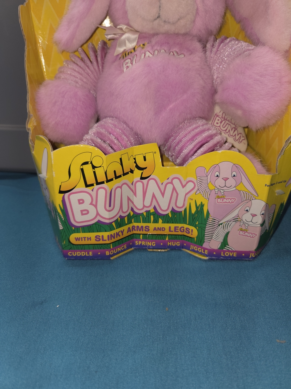 RARE 2000 Slinky Bunny Rabbit - Picture 2 of 7